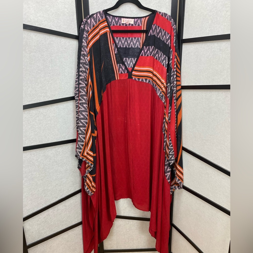 Groovy Eclipse Dress by Kantha Bae